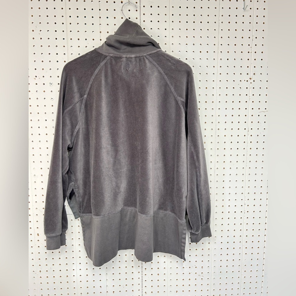 Free People Last Chance Pullover Grey Sweatshirt - Picture 3 of 5